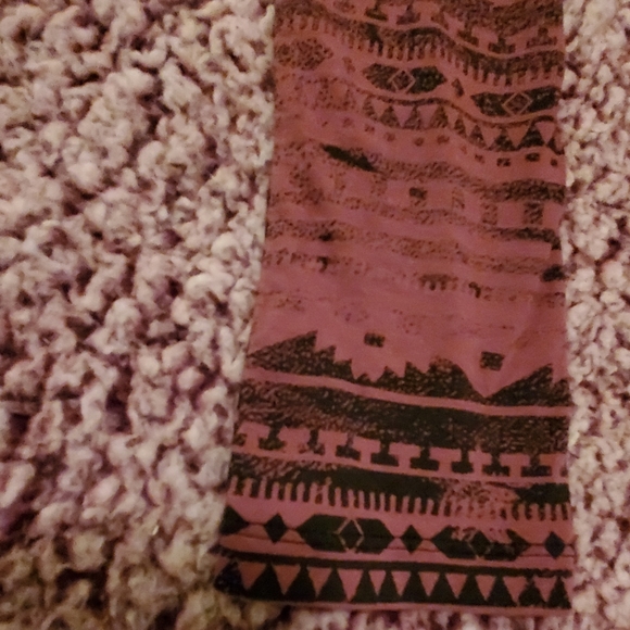 Top - Picture 3 of 6